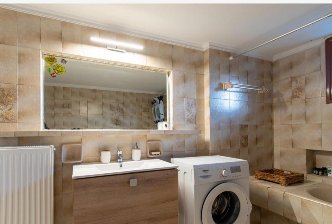 Alice House 1 Apartment Amarynthos Bagian luar foto